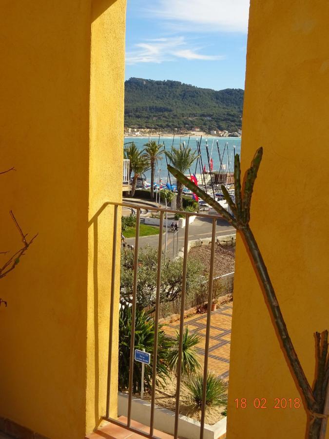 Ô Rêves Ailleurs Acomodação com café da manhã Saint-Cyr-sur-Mer Exterior foto