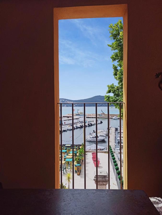 Ô Rêves Ailleurs Acomodação com café da manhã Saint-Cyr-sur-Mer Exterior foto